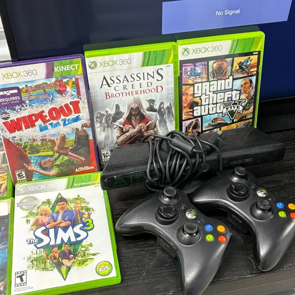 Xbox 360 S Slim 1439 Console Huge Lot For Parts Repair 13 Games 2 Controllers